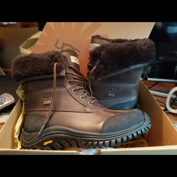UGG Shoes - UGG ADIRONDACK BOOTS